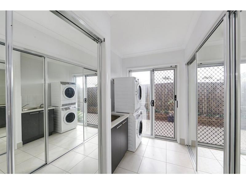26 Mokera Street, Coral Cove QLD 4670
