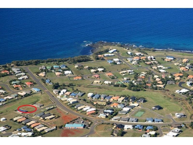 5 McCallum Close, Coral Cove QLD 4670