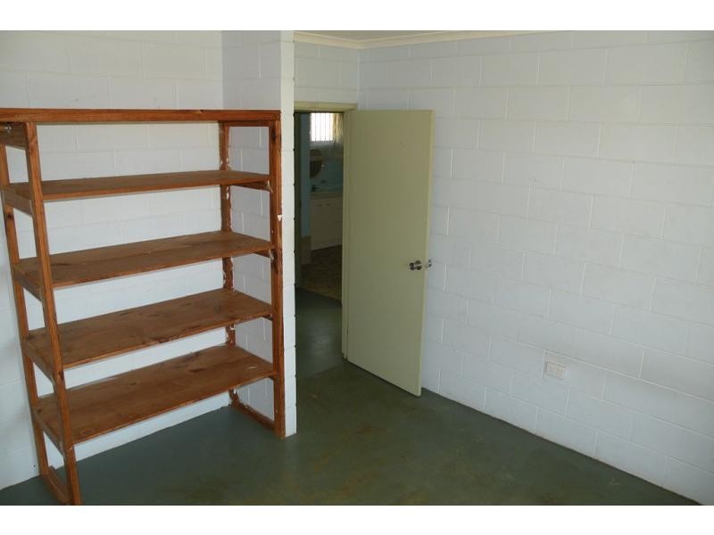 1 Camilleri Court, Elliott Heads QLD 4670