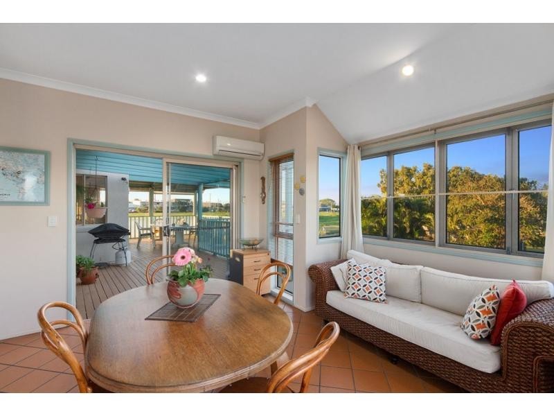 96 Davidson Street, Bargara QLD 4670