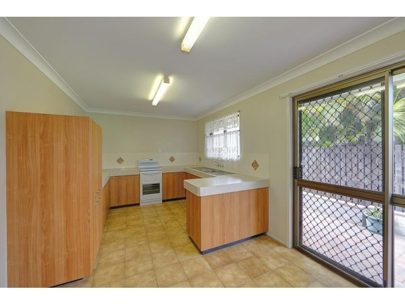 15 Seabreeze Street, Bargara QLD 4670