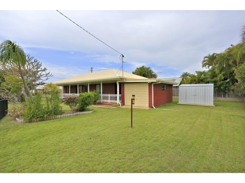 15 Seabreeze Street, Bargara QLD 4670