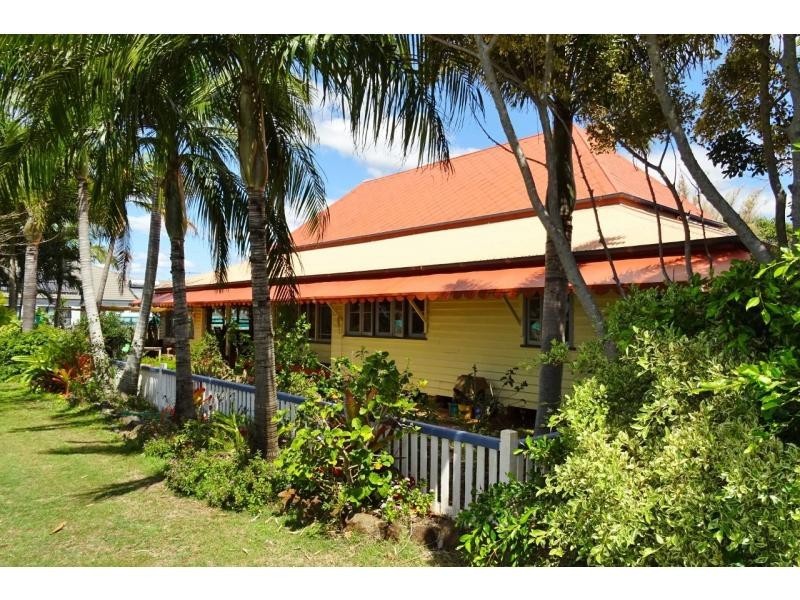 105 Barolin Esplanade, Coral Cove QLD 4670