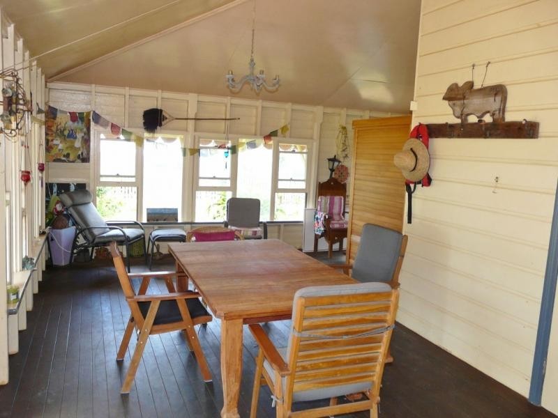 105 Barolin Esplanade, Coral Cove QLD 4670