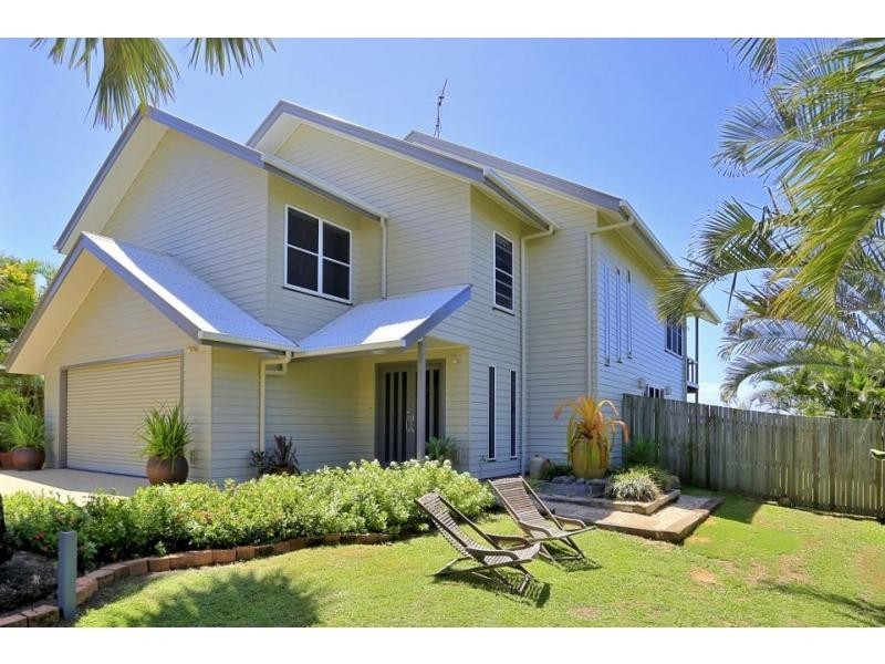 138 Barolin Esplanade, Coral Cove QLD 4670