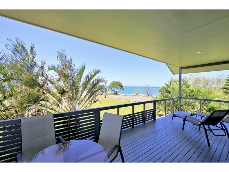 138 Barolin Esplanade, Coral Cove QLD 4670