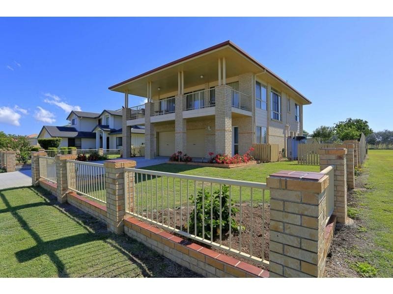237 Barolin Esplanade, Coral Cove QLD 4670