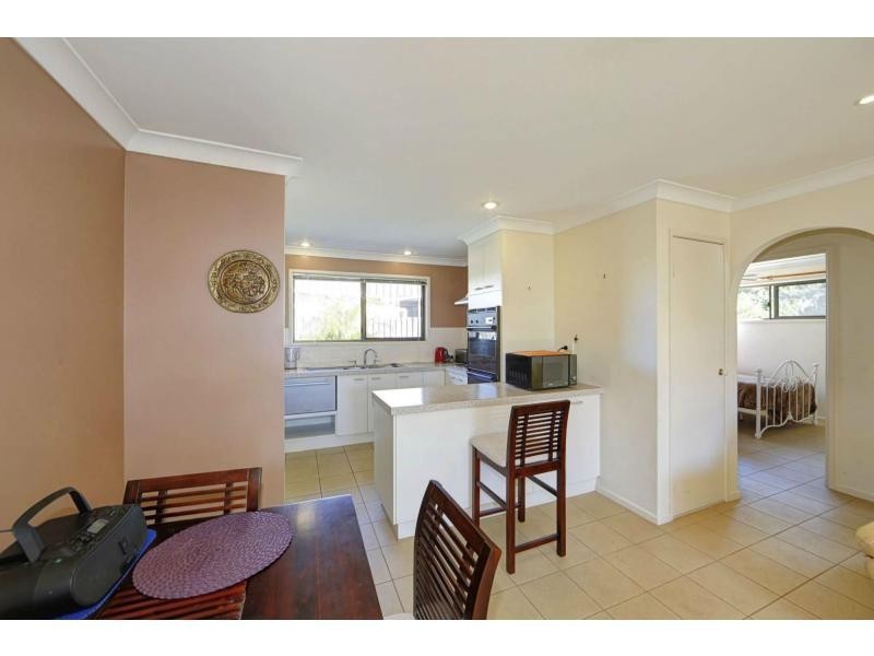 Unit 4/19 Grimwood Street, Bargara QLD 4670