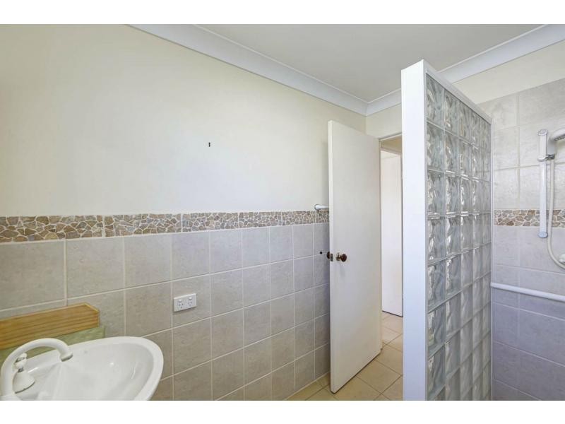 Unit 4/19 Grimwood Street, Bargara QLD 4670