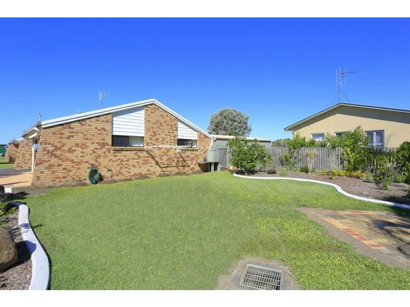 Unit 4/19 Grimwood Street, Bargara QLD 4670