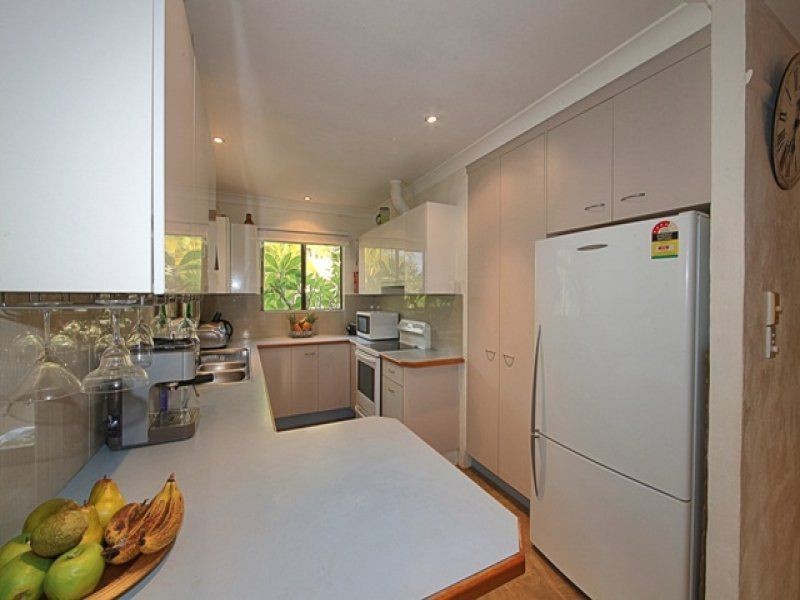 4 Natalie Street, Bargara QLD 4670