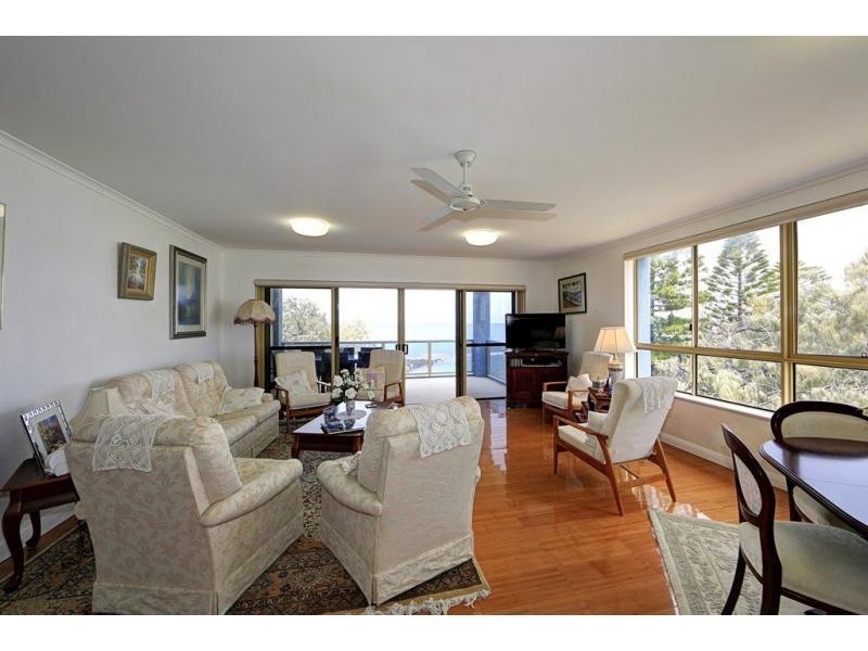 Unit 3b/102 Miller Street, Bargara QLD 4670