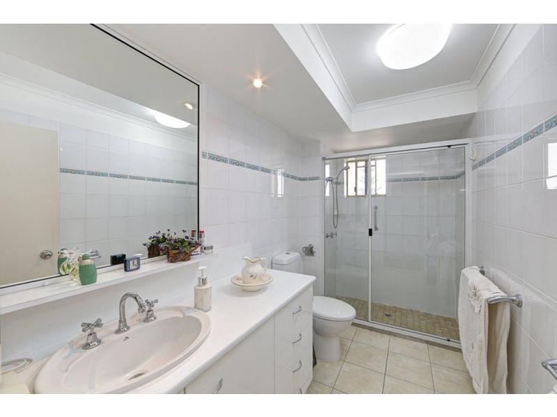 Unit 3b/102 Miller Street, Bargara QLD 4670
