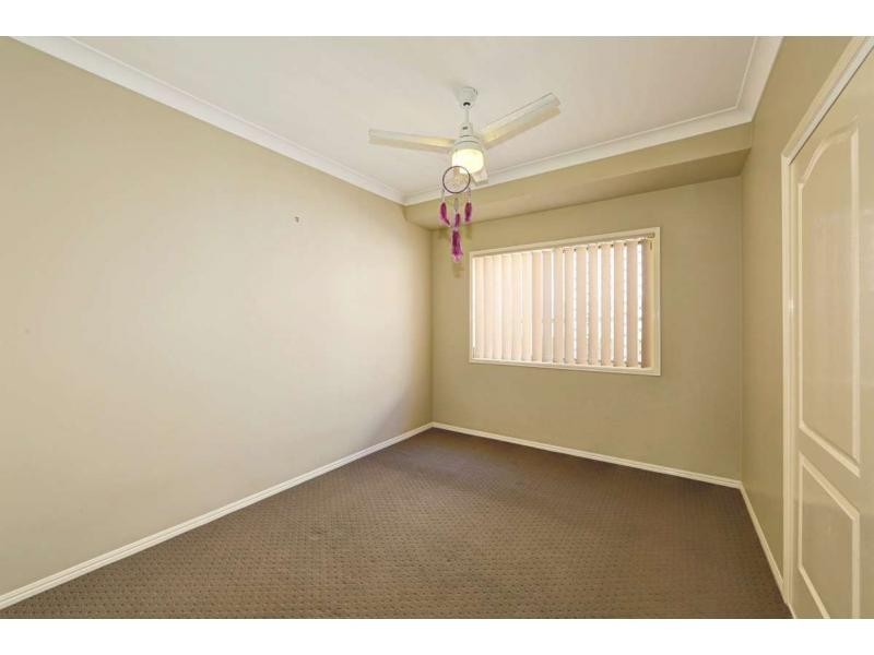 11 Robert John Circuit, Coral Cove QLD 4670