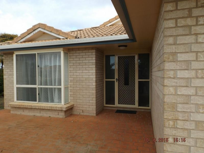 184 Barolin Esplanade, Coral Cove QLD 4670