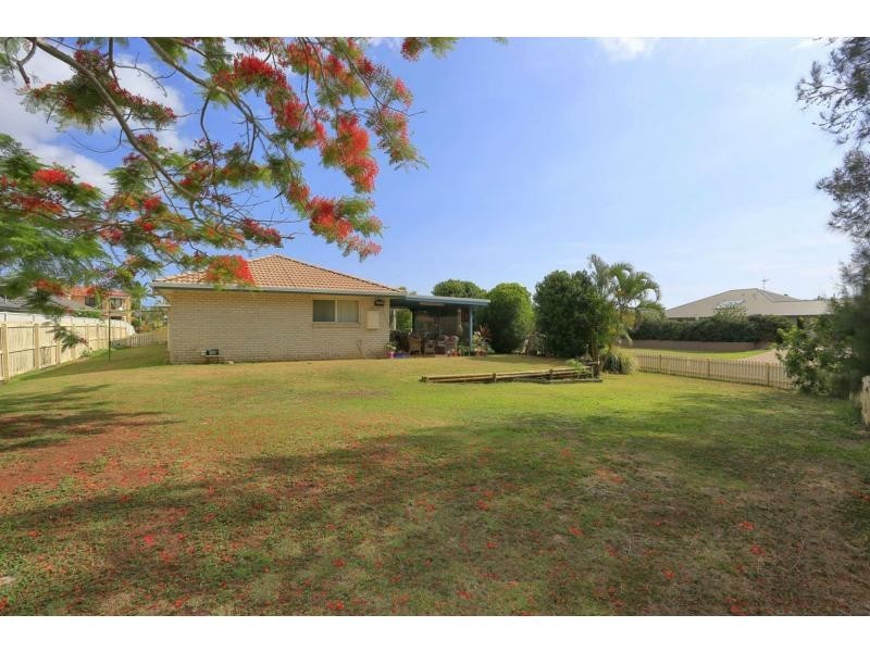 184 Barolin Esplanade, Coral Cove QLD 4670