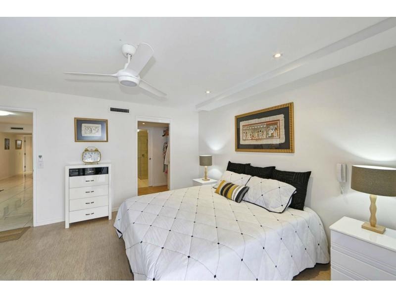 Unit 101/47 Esplanade “Silverpoint”, Bargara QLD 4670
