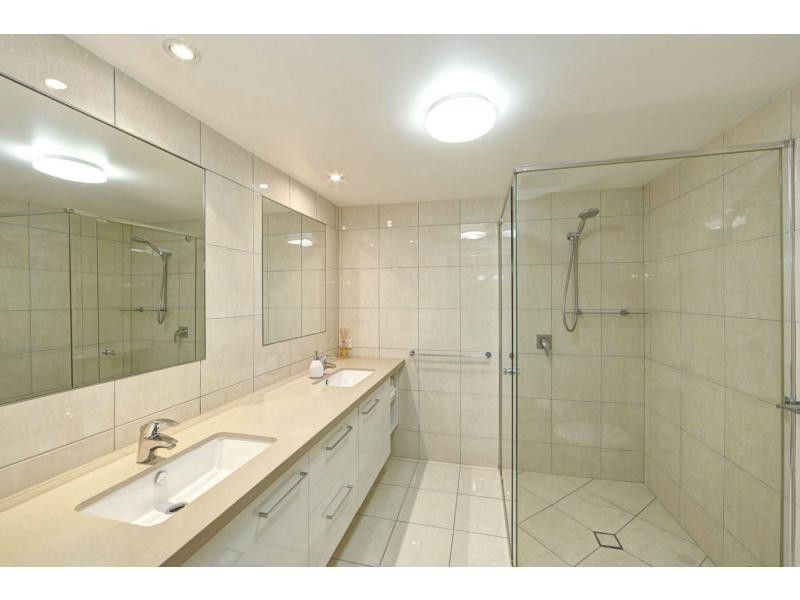 Unit 101/47 Esplanade “Silverpoint”, Bargara QLD 4670