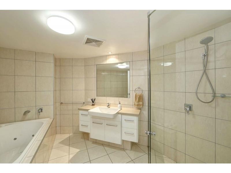 Unit 101/47 Esplanade “Silverpoint”, Bargara QLD 4670