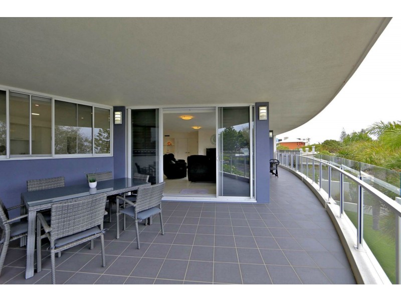 201/47 Esplanade “Silverpoint” St, Bargara QLD 4670