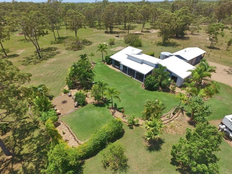 7 Sea Eagle Close, Moore Park Beach QLD 4670