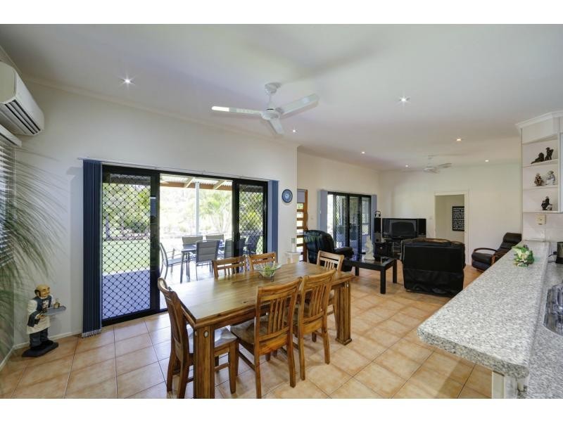 7 Sea Eagle Close, Moore Park Beach QLD 4670