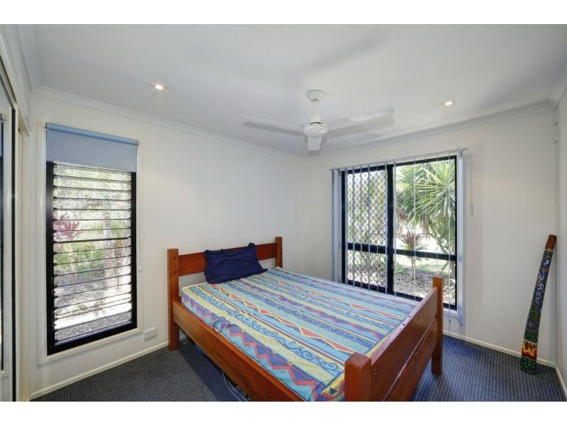 7 Sea Eagle Close, Moore Park Beach QLD 4670