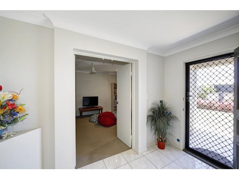 4 Scherer Boulevard, Kepnock QLD 4670