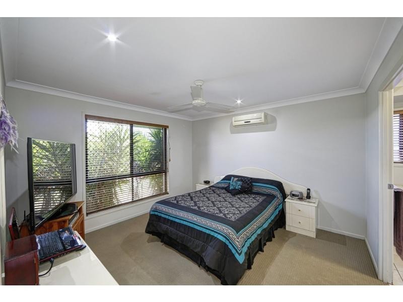 4 Scherer Boulevard, Kepnock QLD 4670