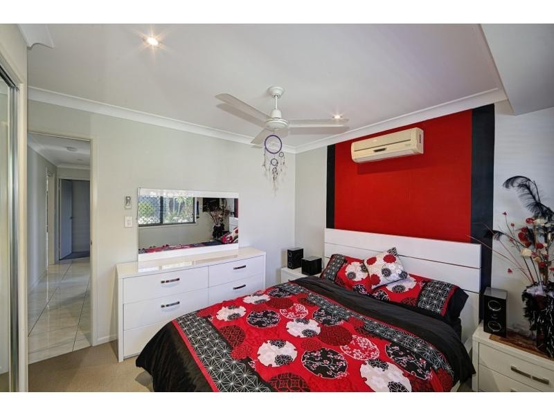 4 Scherer Boulevard, Kepnock QLD 4670