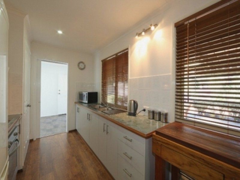 15 Rifle Range Road, Innes Park QLD 4670