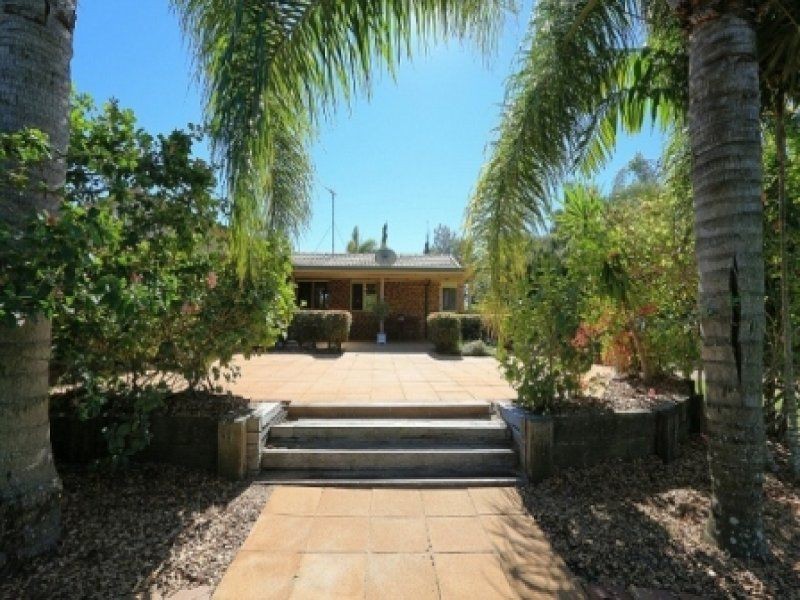 15 Rifle Range Road, Innes Park QLD 4670