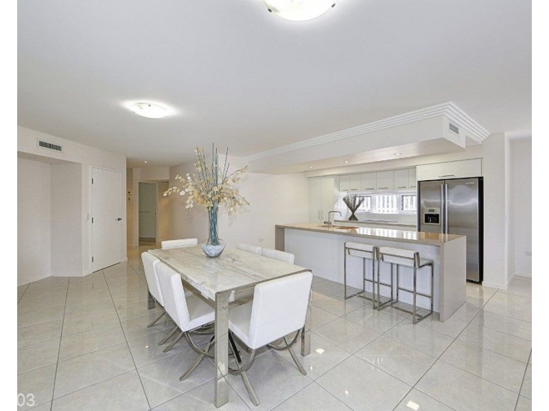 402/47 Esplanade “Silverpoint” St, Bargara QLD 4670