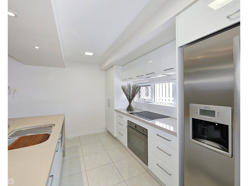 402/47 Esplanade “Silverpoint” St, Bargara QLD 4670