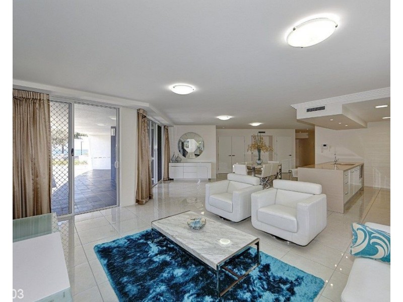 402/47 Esplanade “Silverpoint” St, Bargara QLD 4670