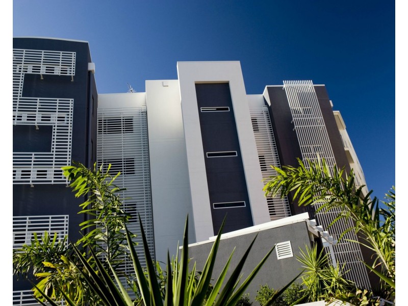 402/47 Esplanade “Silverpoint” St, Bargara QLD 4670