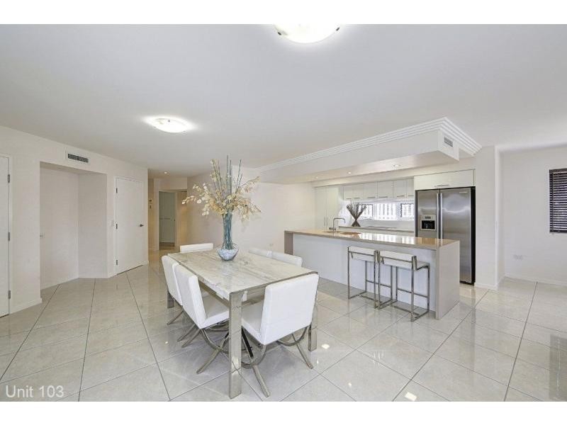 403/47 Esplanade “Silverpoint” St, Bargara QLD 4670