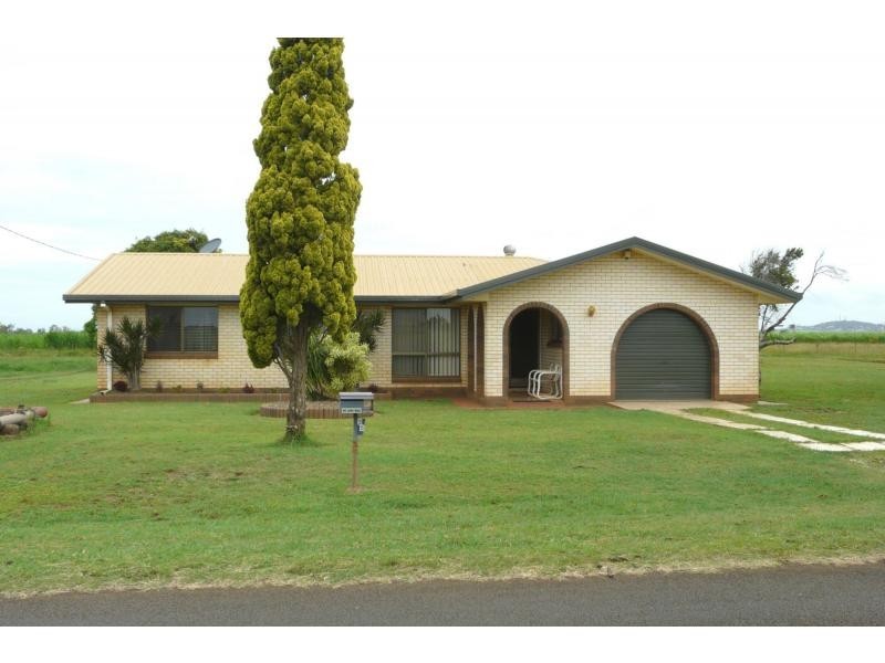 35 Sea Park Road, Burnett Heads QLD 4670