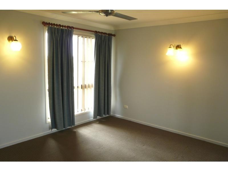 35 Sea Park Road, Burnett Heads QLD 4670