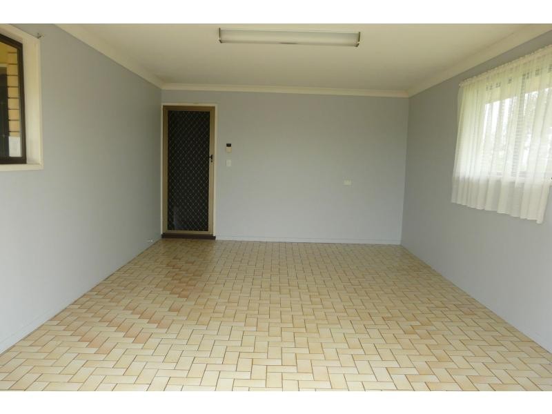 35 Sea Park Road, Burnett Heads QLD 4670