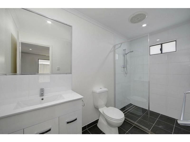 8-9/130 Miller Street, Bargara QLD 4670