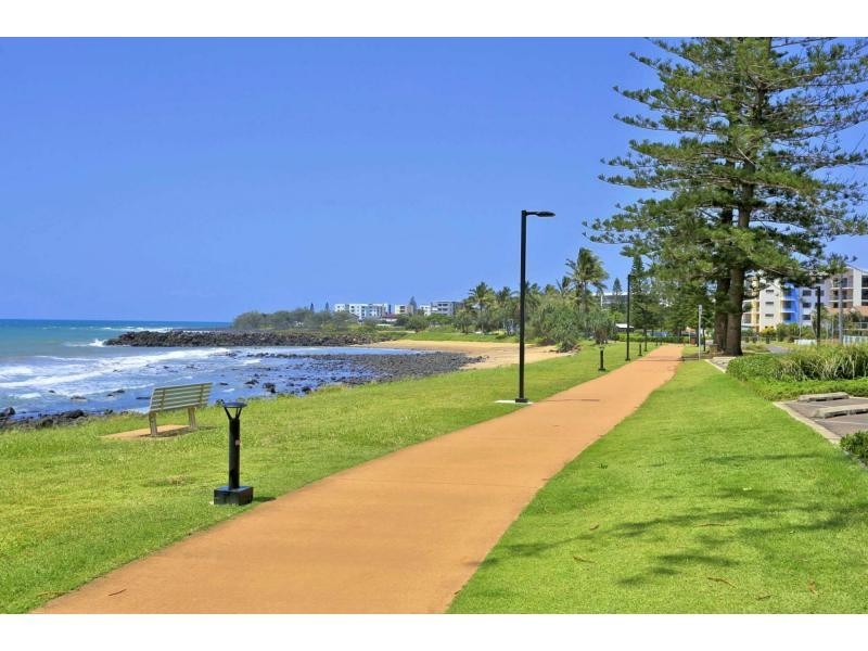 8-9/130 Miller Street, Bargara QLD 4670