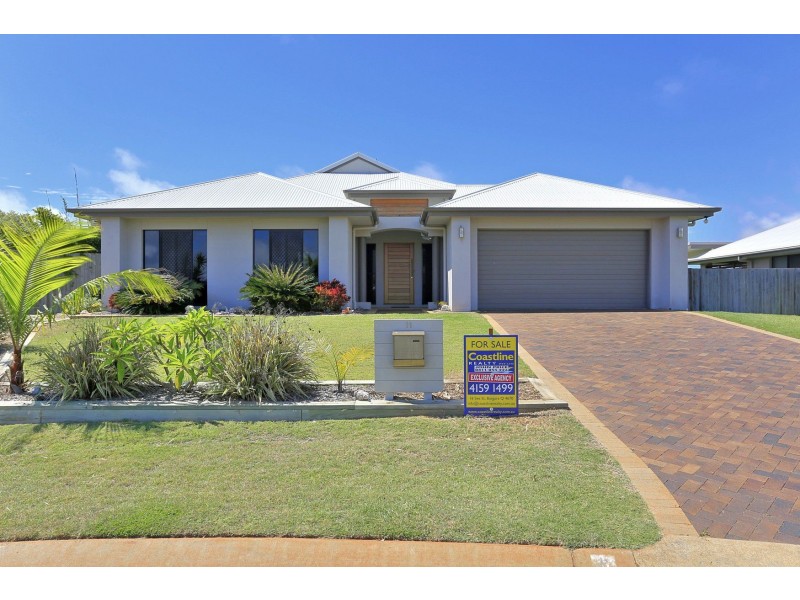 11 Leon Place, Coral Cove QLD 4670