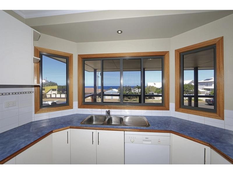 132 Woongarra Scenic Drive, Bargara QLD 4670