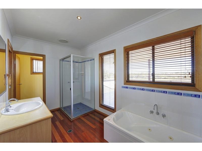 132 Woongarra Scenic Drive, Bargara QLD 4670