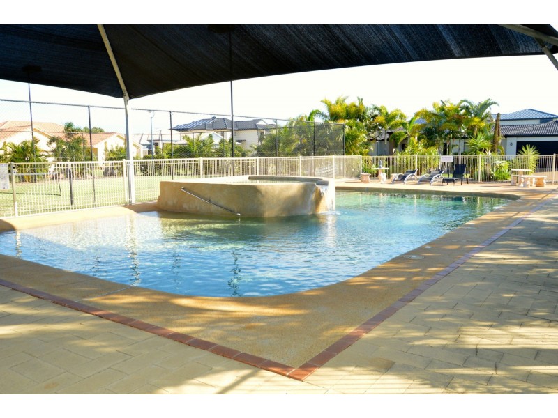 2 Chantelle Circuit, Coral Cove QLD 4670