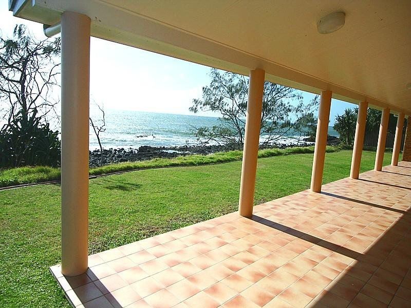 46 Barolin Esplanade, Coral Cove QLD 4670