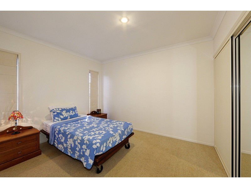 2 Arthur Brown Court, Coral Cove QLD 4670