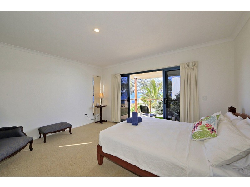 2 Arthur Brown Court, Coral Cove QLD 4670