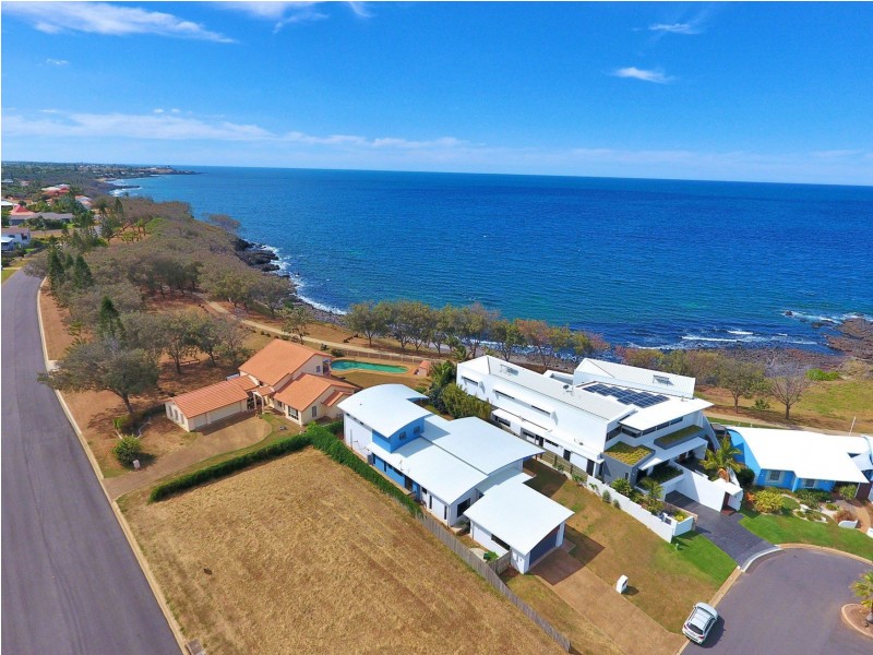 2 Arthur Brown Court, Coral Cove QLD 4670